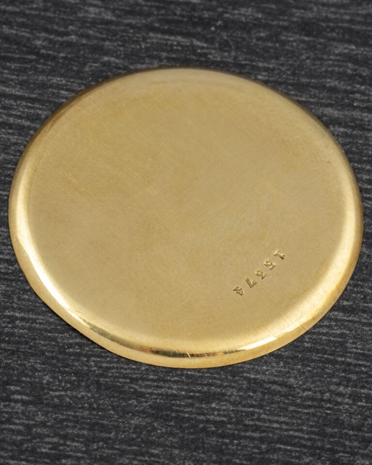 PV7B5132