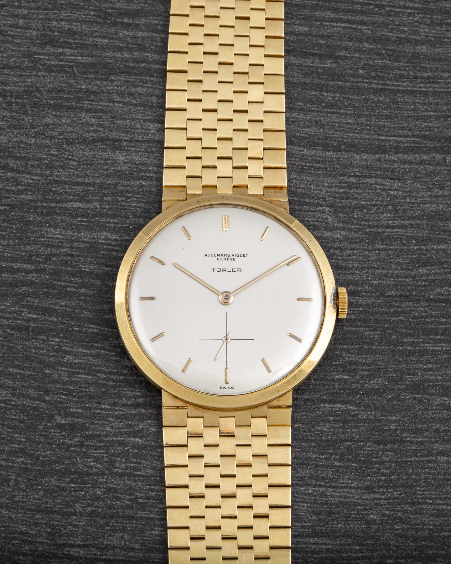 Audemars Piguet Integrated Bracelet Double Signed Turler