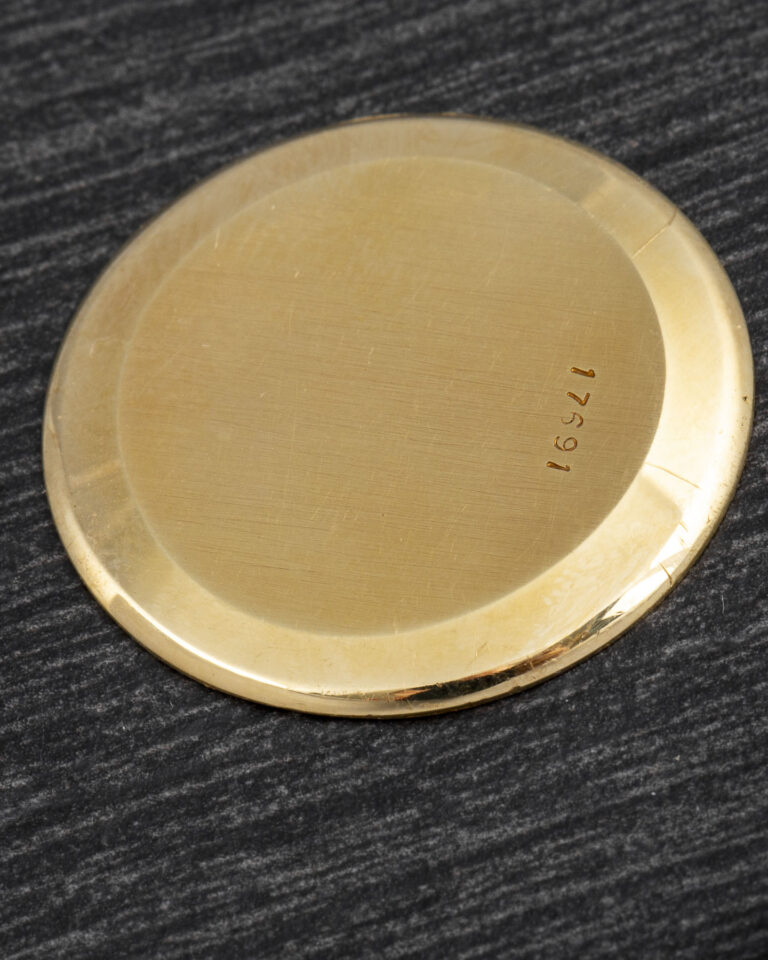 PV7B5149