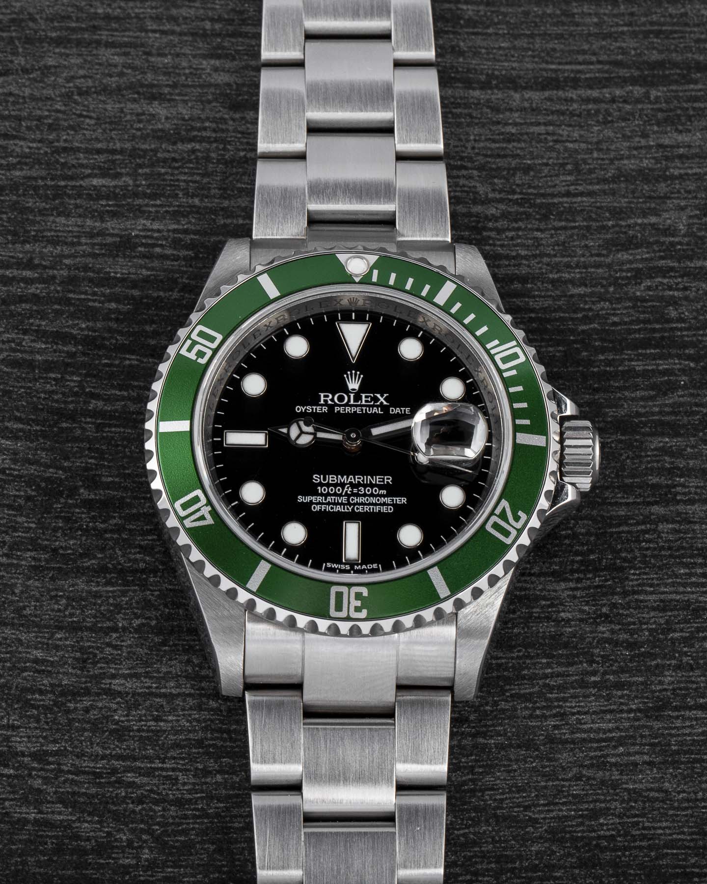 Rolex Submariner 16610 LV M Series Full Set Like New